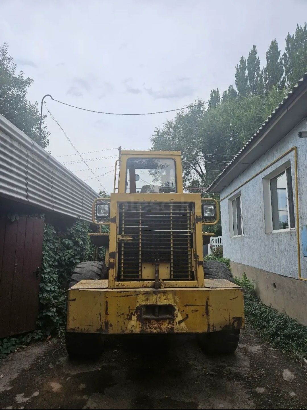 Продам погрузчик фронтальный