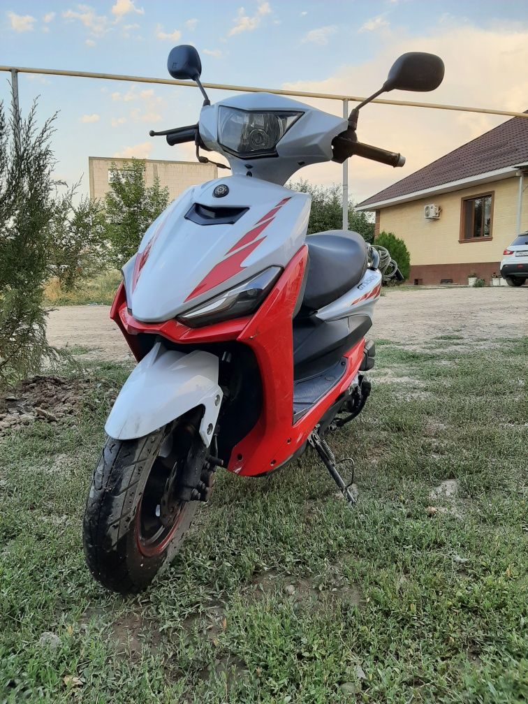 Мопед beetle bolt 128куб