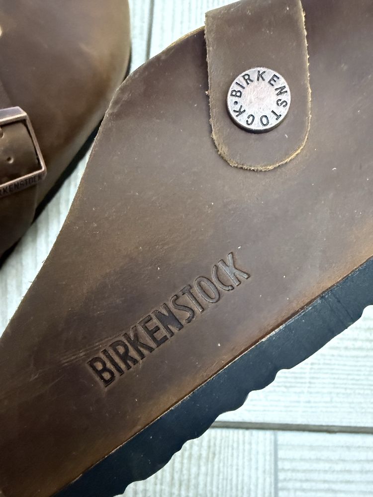 Тапочки кожанные сабо BIRKENSTOCK