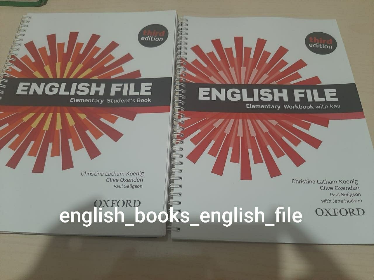 English file, Family and friends, Solutions, английские книги, Fly hig