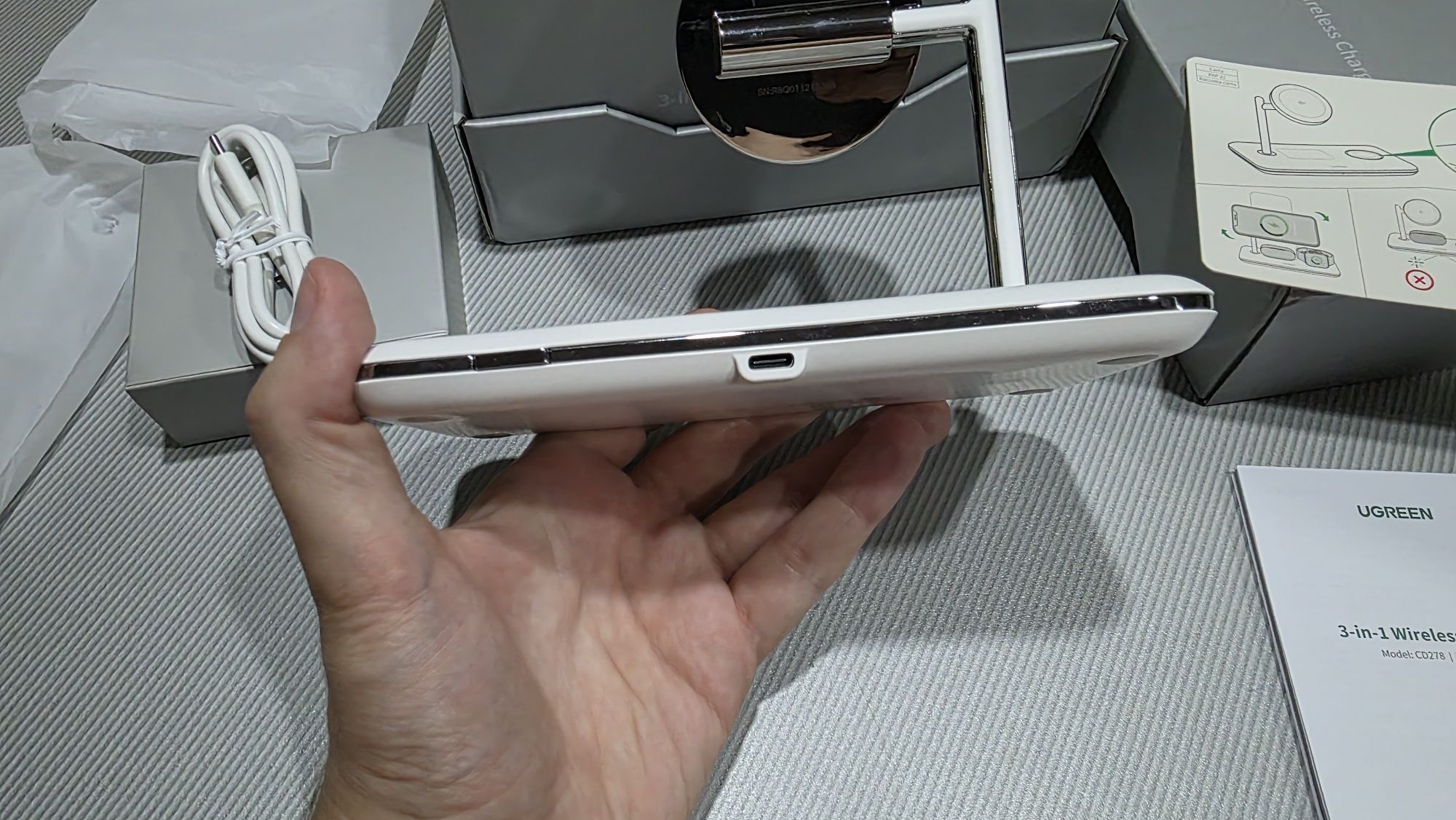 Ugreen qi2 Magsafe Беспроводная зарядка Ugreen для iPhone