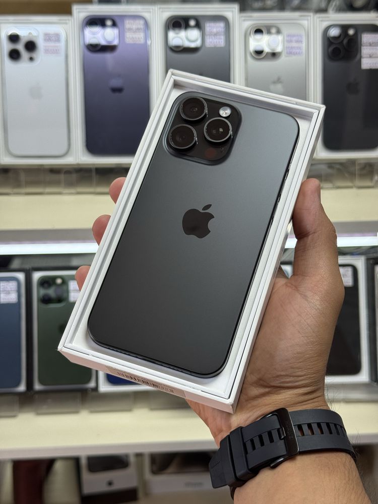  iPhone 15pro max 5G 256gb 3J/A black titanium акб 100% на гарантии