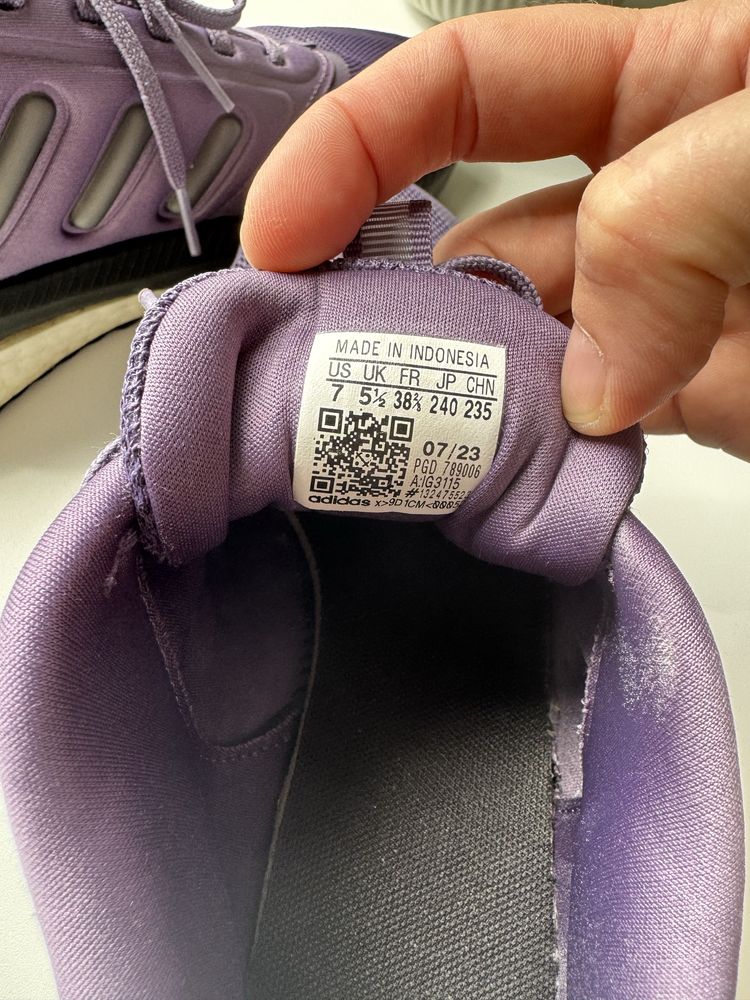 Кроссовки женские Adidas