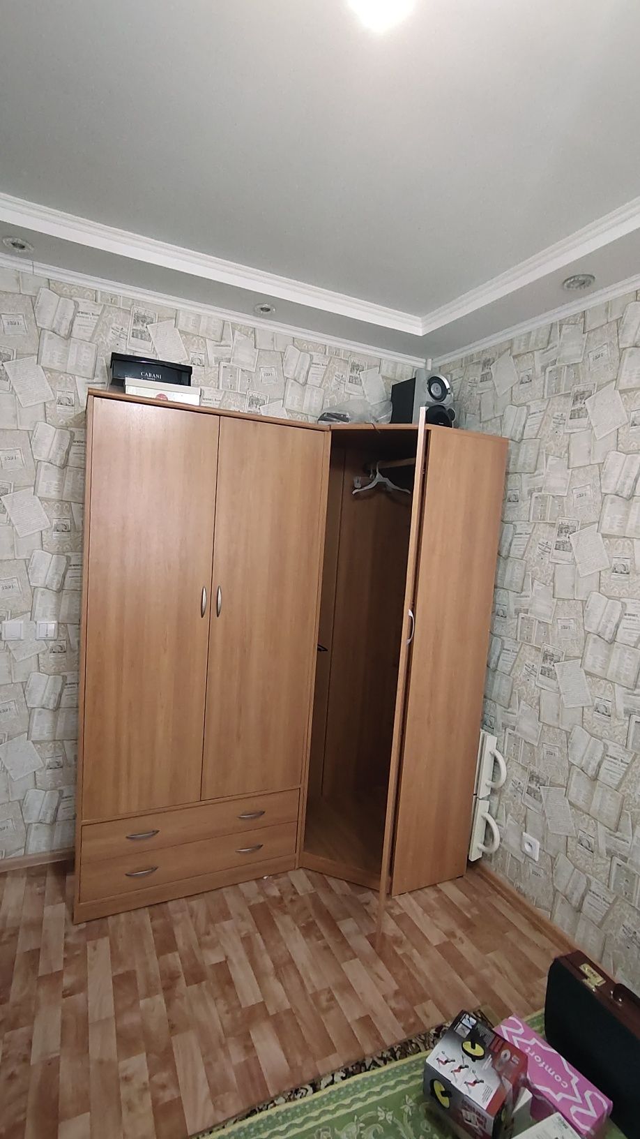 Продам шкаф для спальни