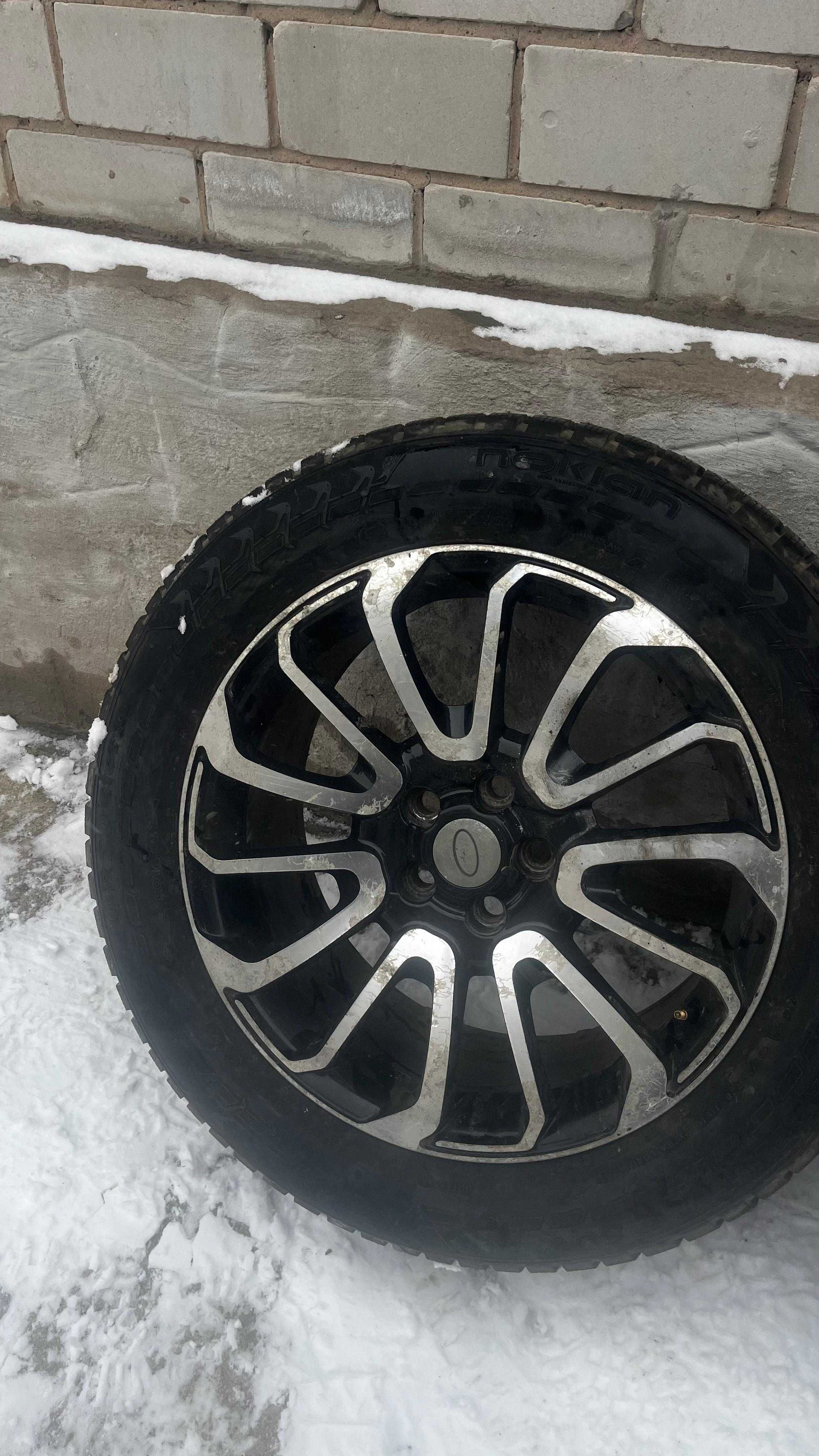 диски с резиной на Range Rover 285/50/20