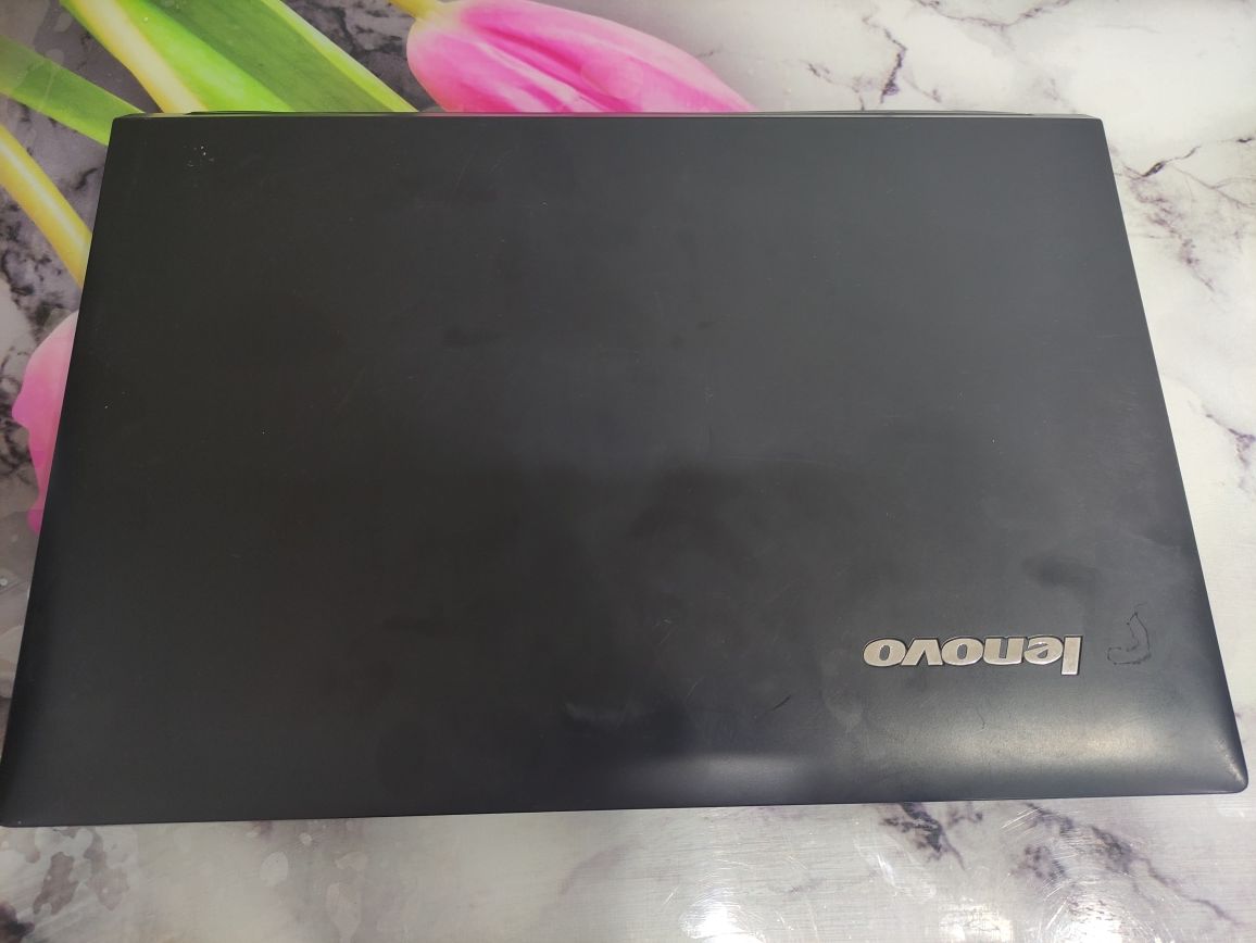 Продам шустрый ноутбук lenovo core i7