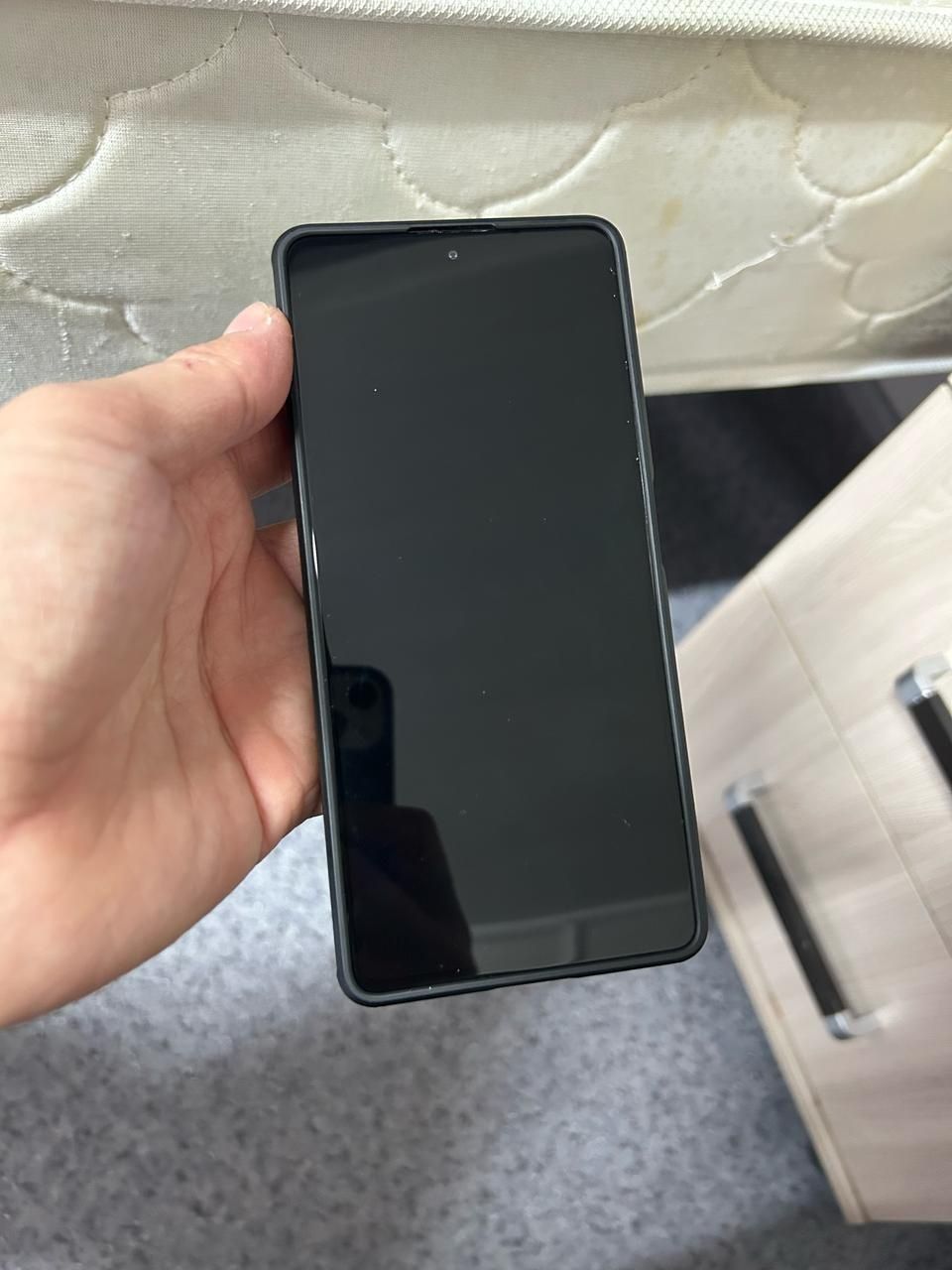 СРОЧНО Телефон Poco F5