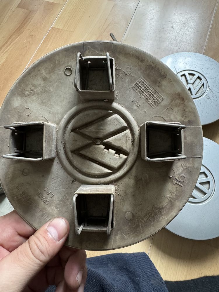 Заглушки  от volkswagen