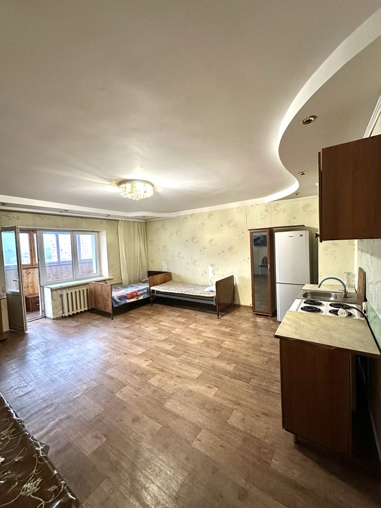 Продам 1-комнатную квартиру пр. Казыбек Би 7/4