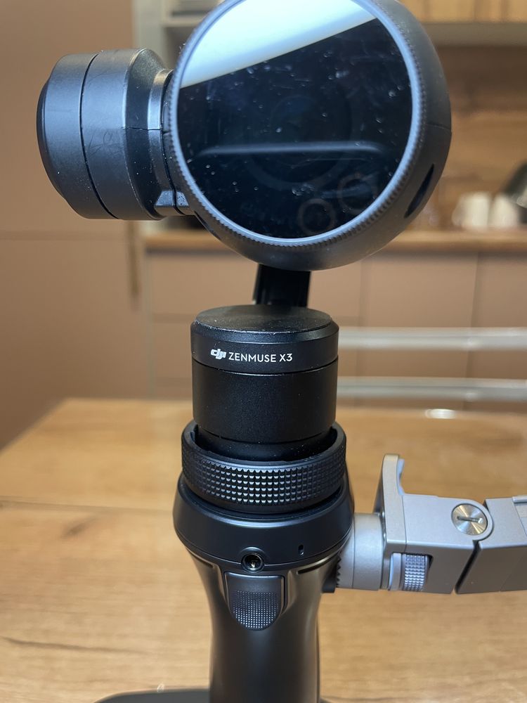 Камера DJI Osmo Zenmuse X3 со стабилизатором пишет в 4K, HDR, Raw