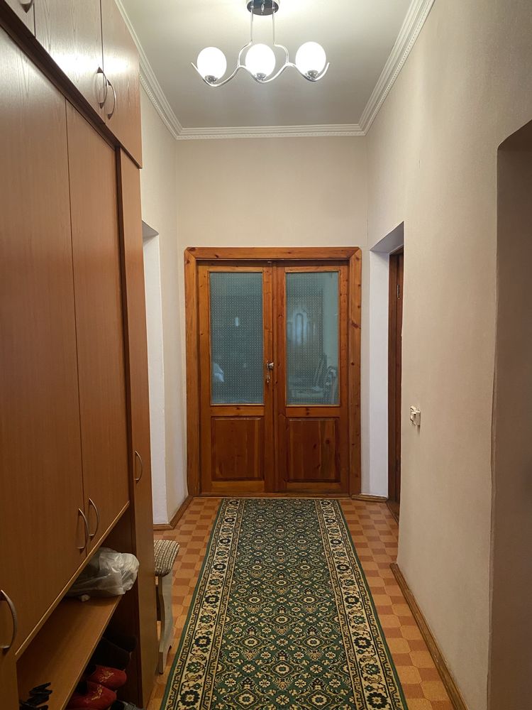 Продается коттедж в центре города