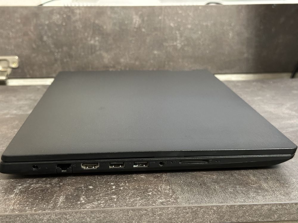 Ноутбук Lenovo AMD4