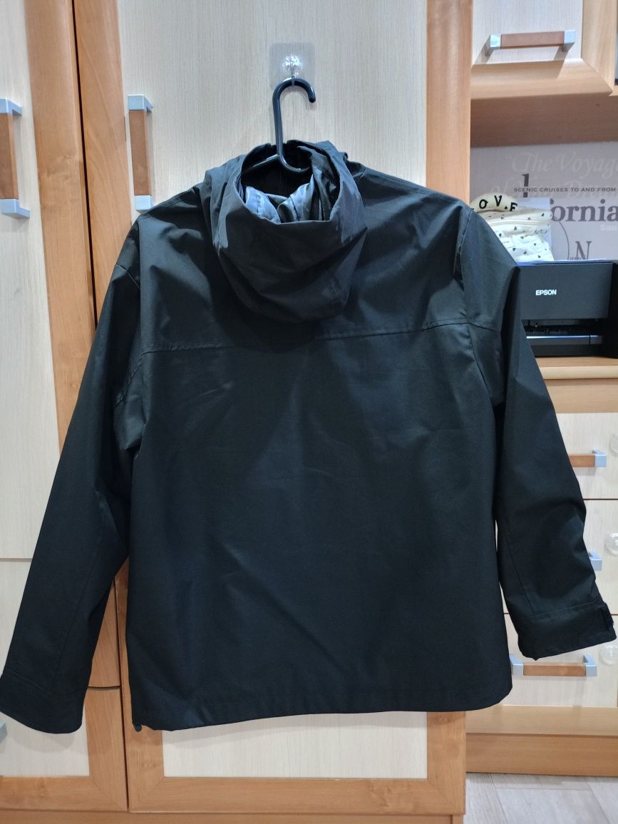 Продам куртку Arcteryx