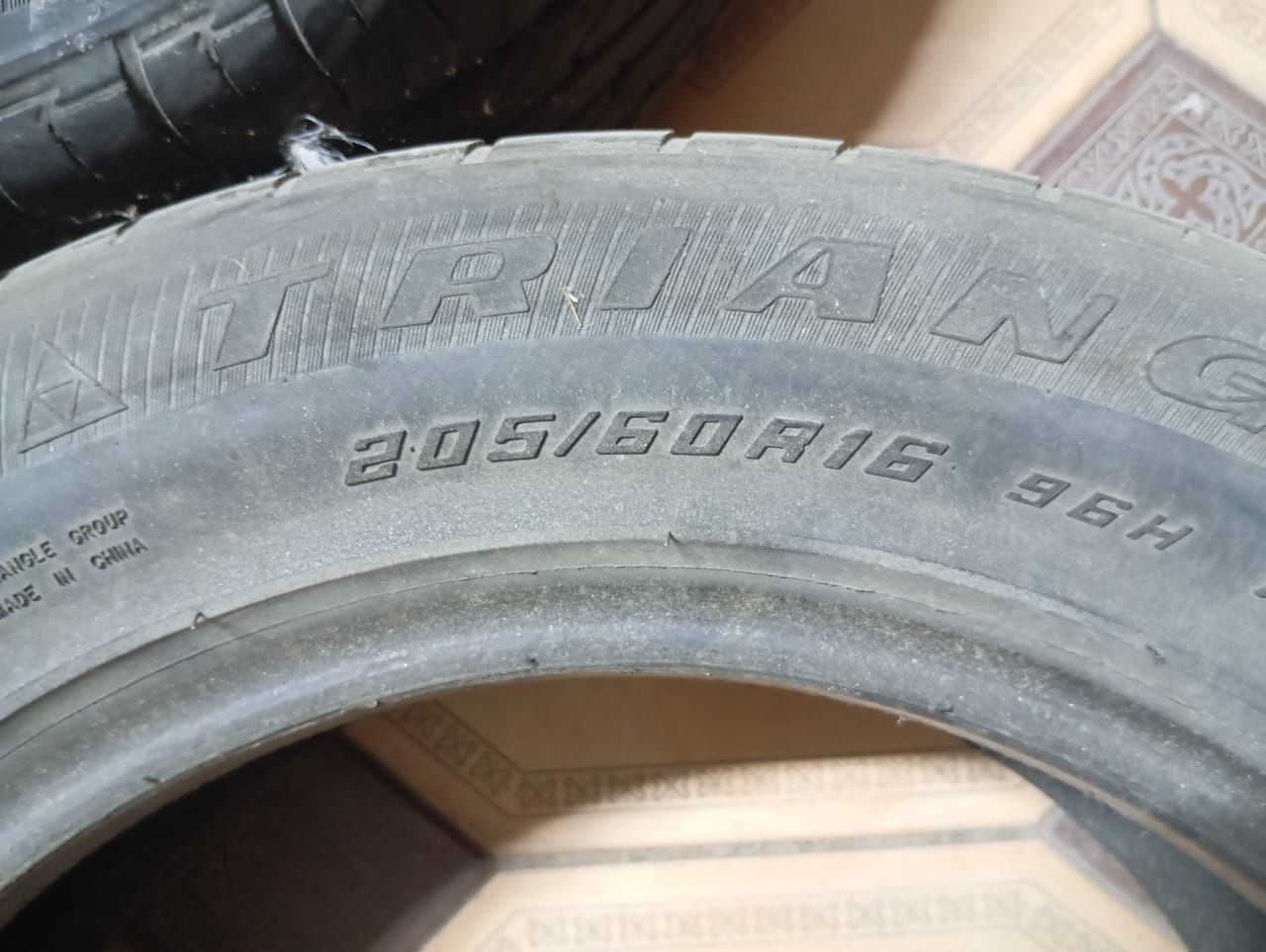 Продам летние шины