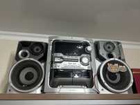 Продам музыкальный центр lg