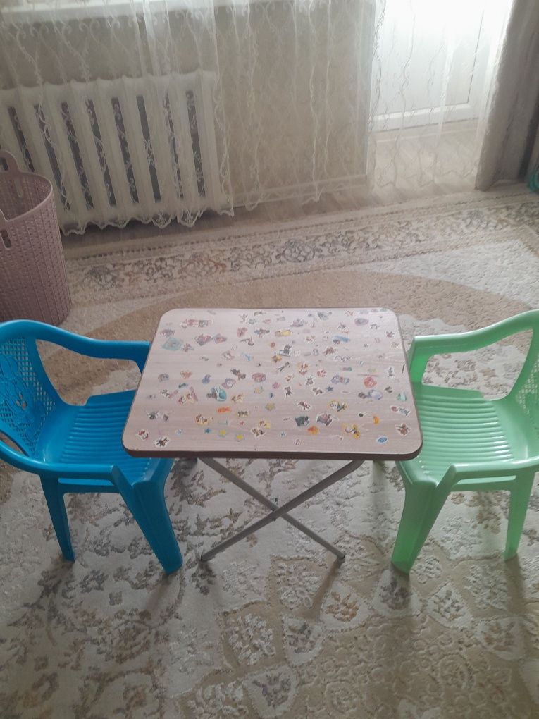 Деткий шифонер и шкаф