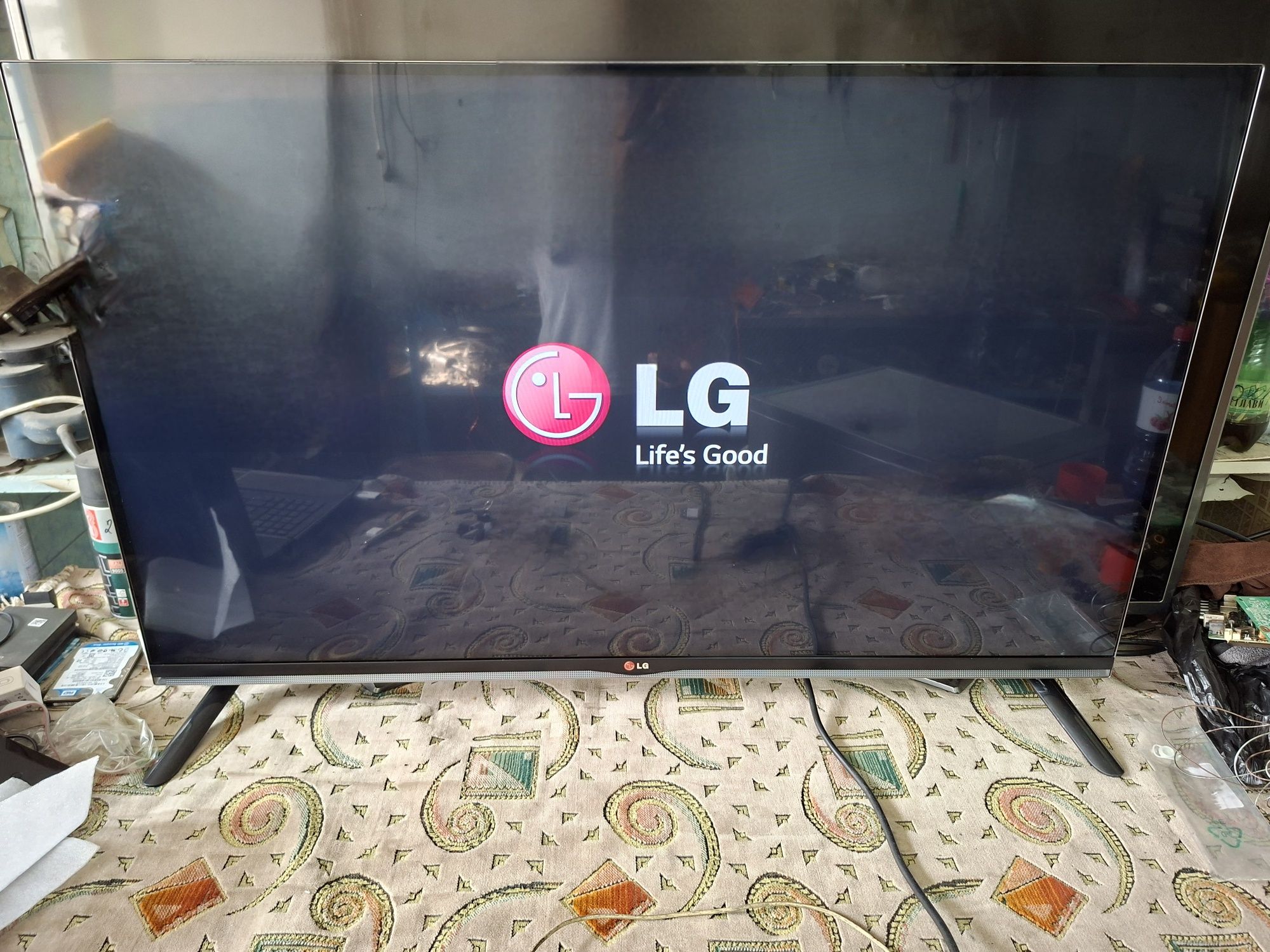 Телевизоры LG 49" 160000тг. и LG 42" 120000 в хорошем состоянии.