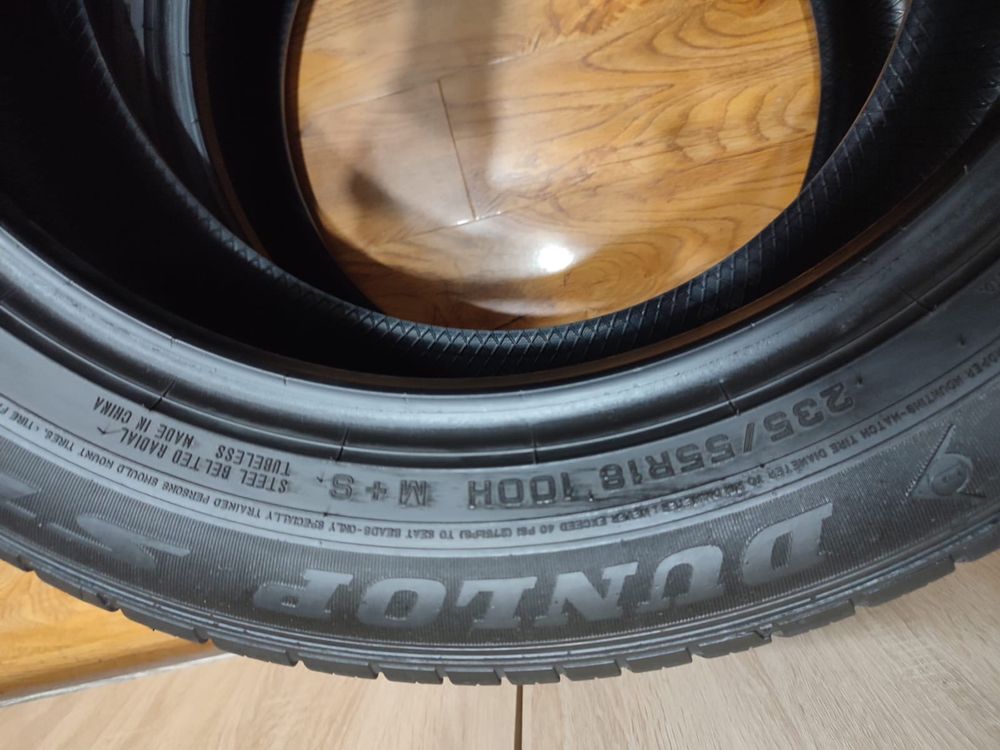 Продам летнюю резину Dunlop 265/60 R18