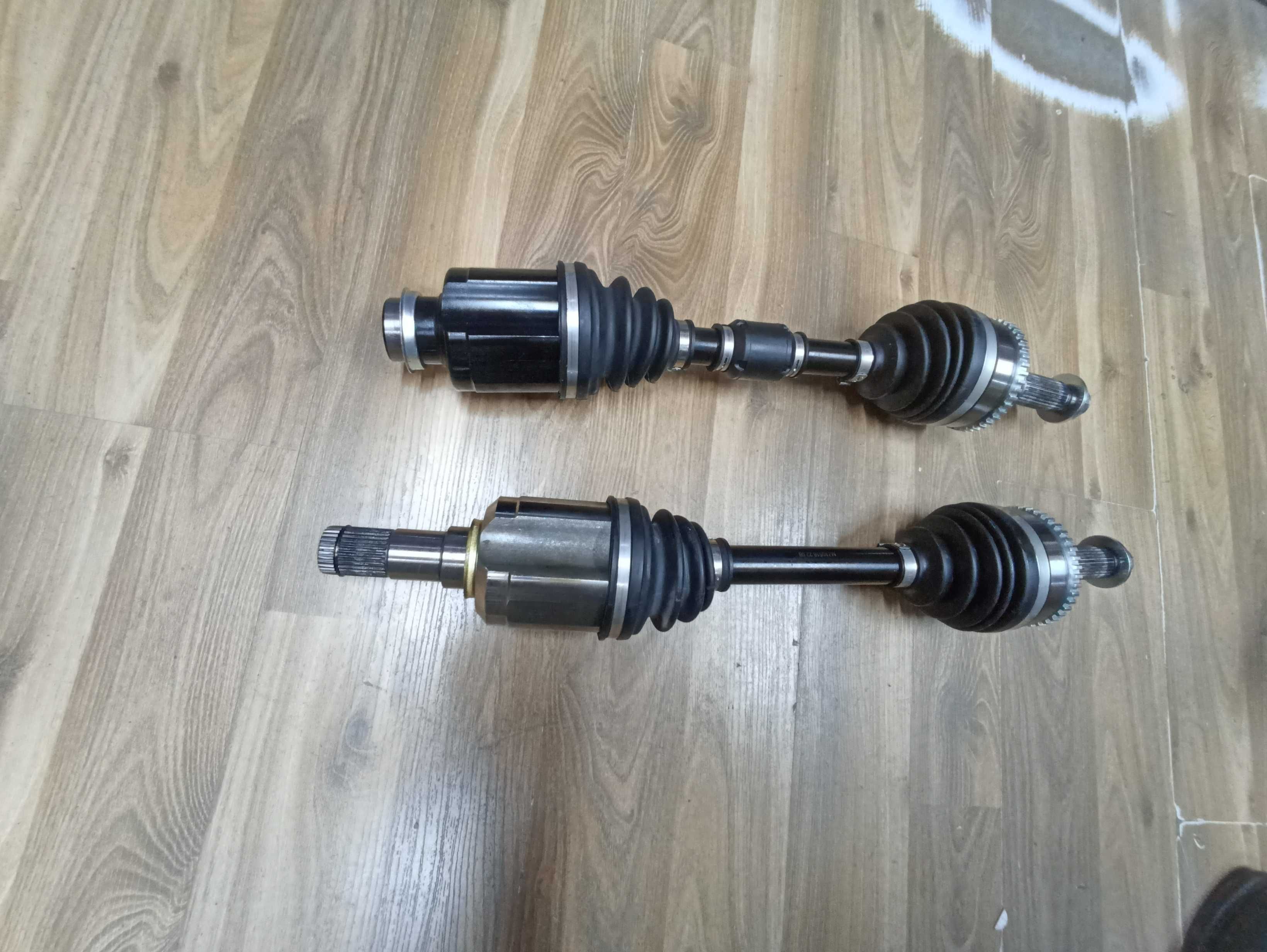 Привод в сборе гранаты на Mitsubishi Montero Sport