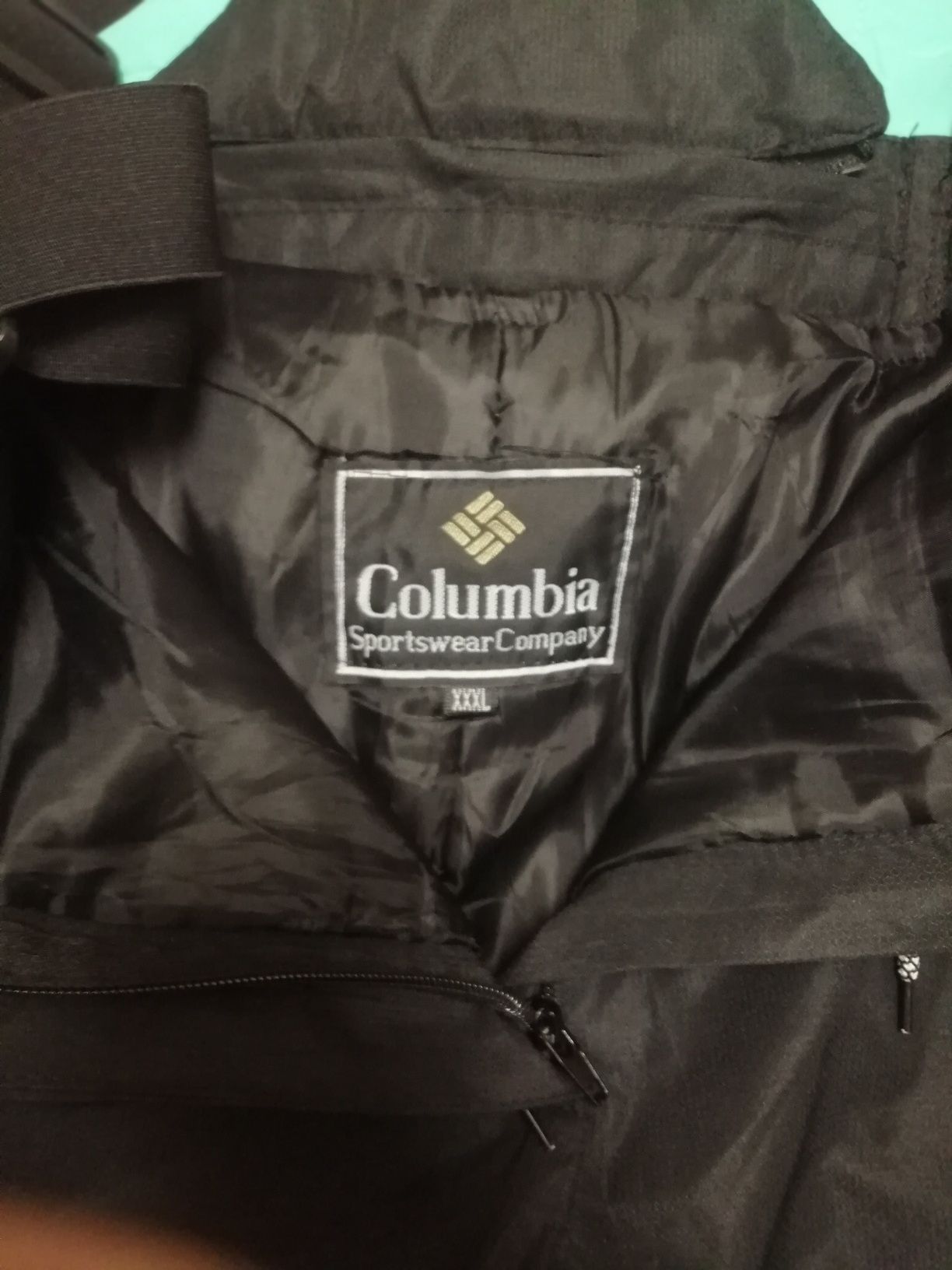 Продаётся Лыжный костюм Colambiia