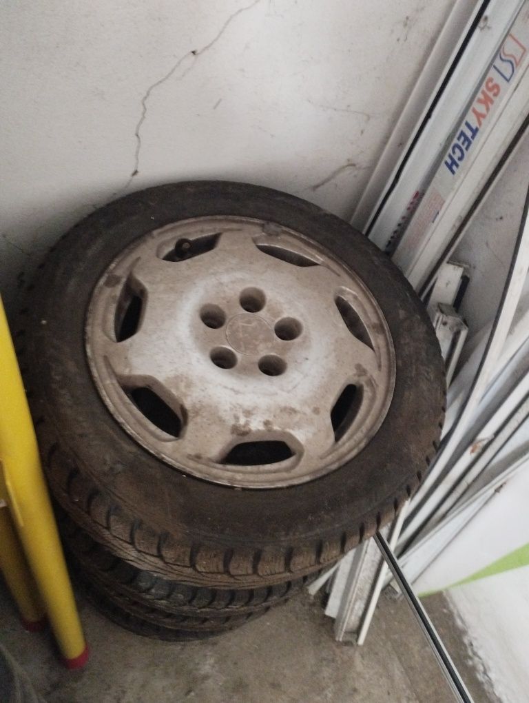 Колеса с резиной на r16