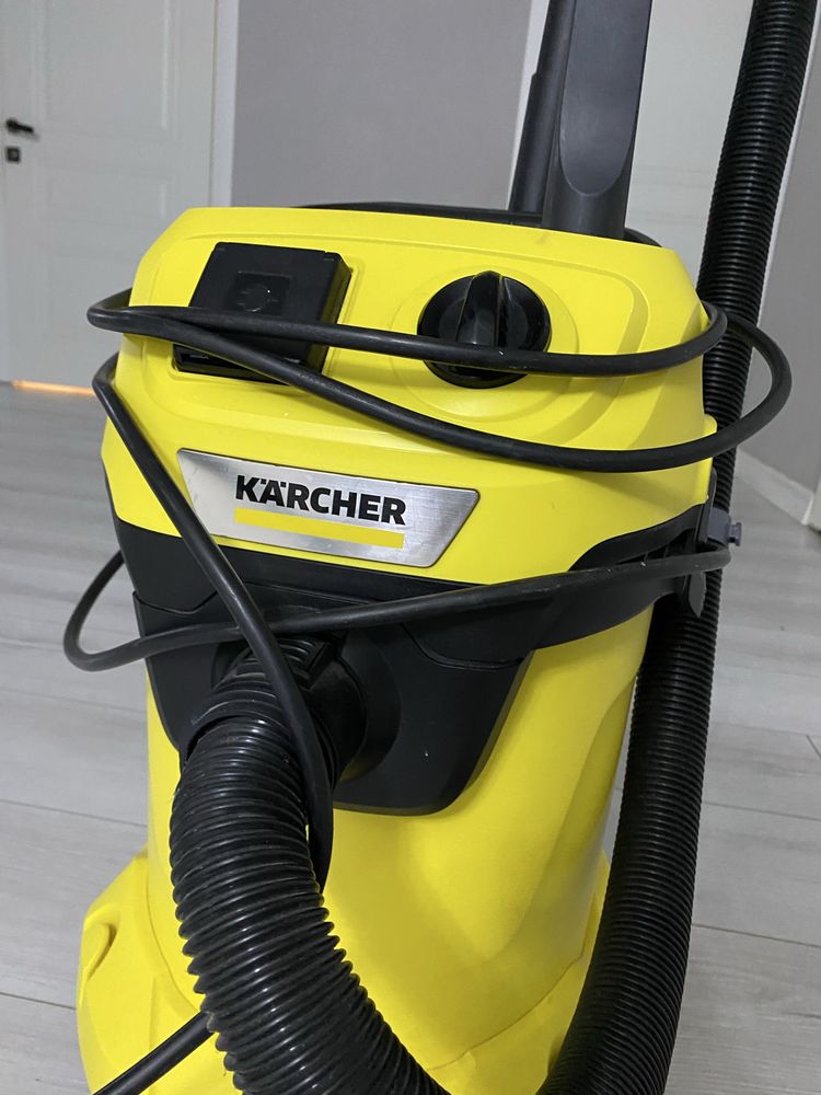 Продам пылесос Karcher