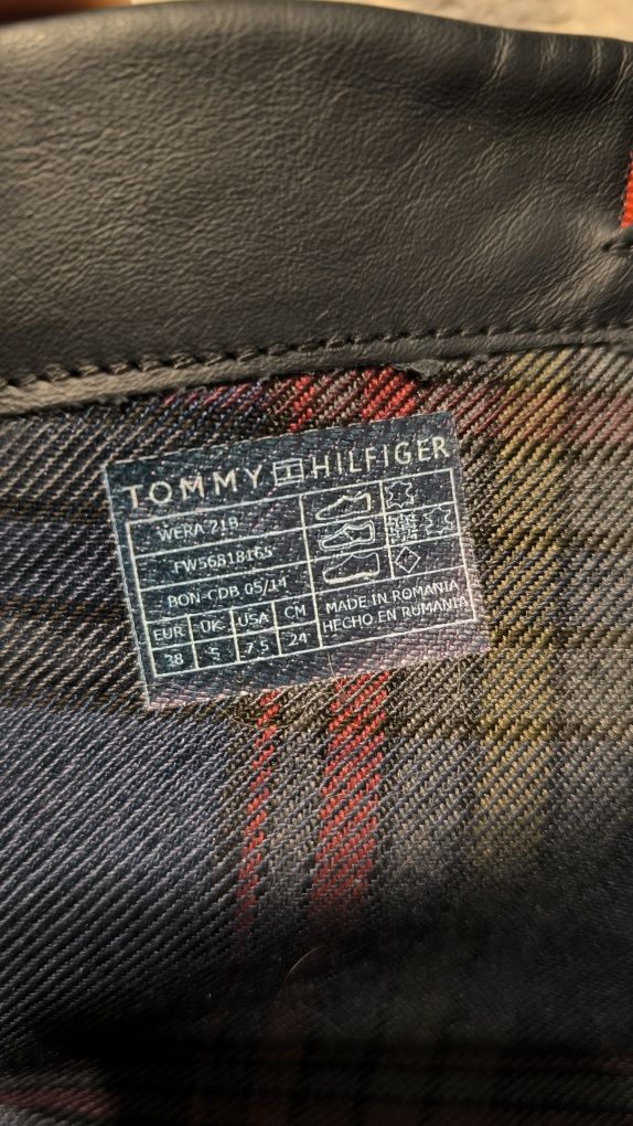 Продам женские сапоги Tommy Hilfiger 37,5 размер (24 см)