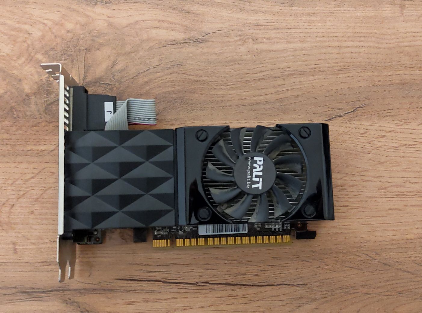 Видеокарты nvidia  730 ddr5, 630 ddr3