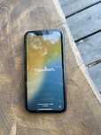 Iphone xr телефон