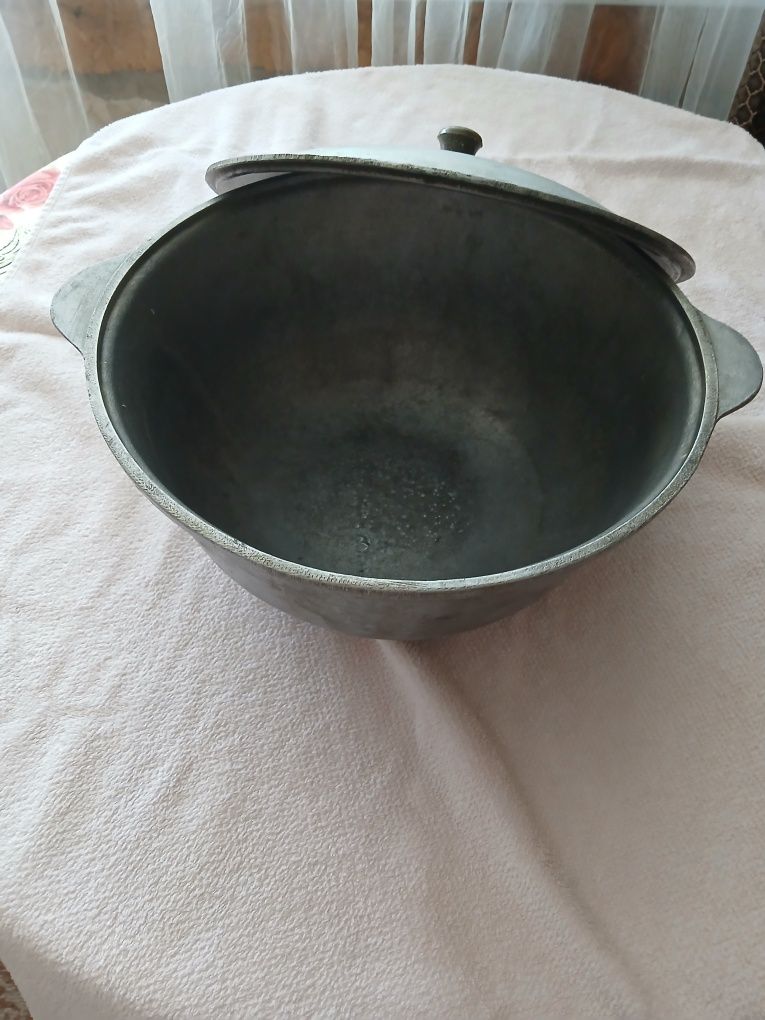 Продам казан для плова.