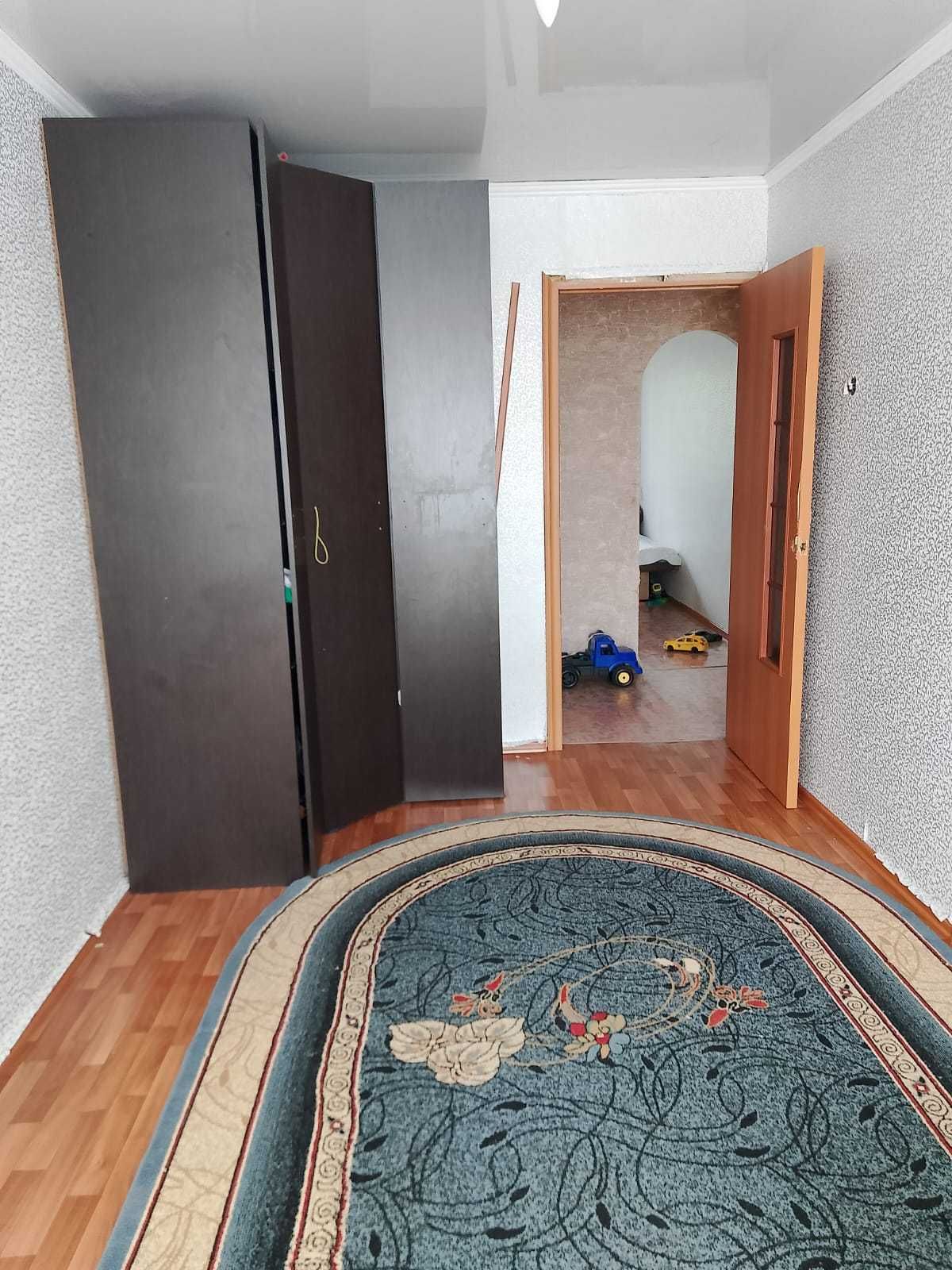 Продам 2 комнатную квартиру в центре