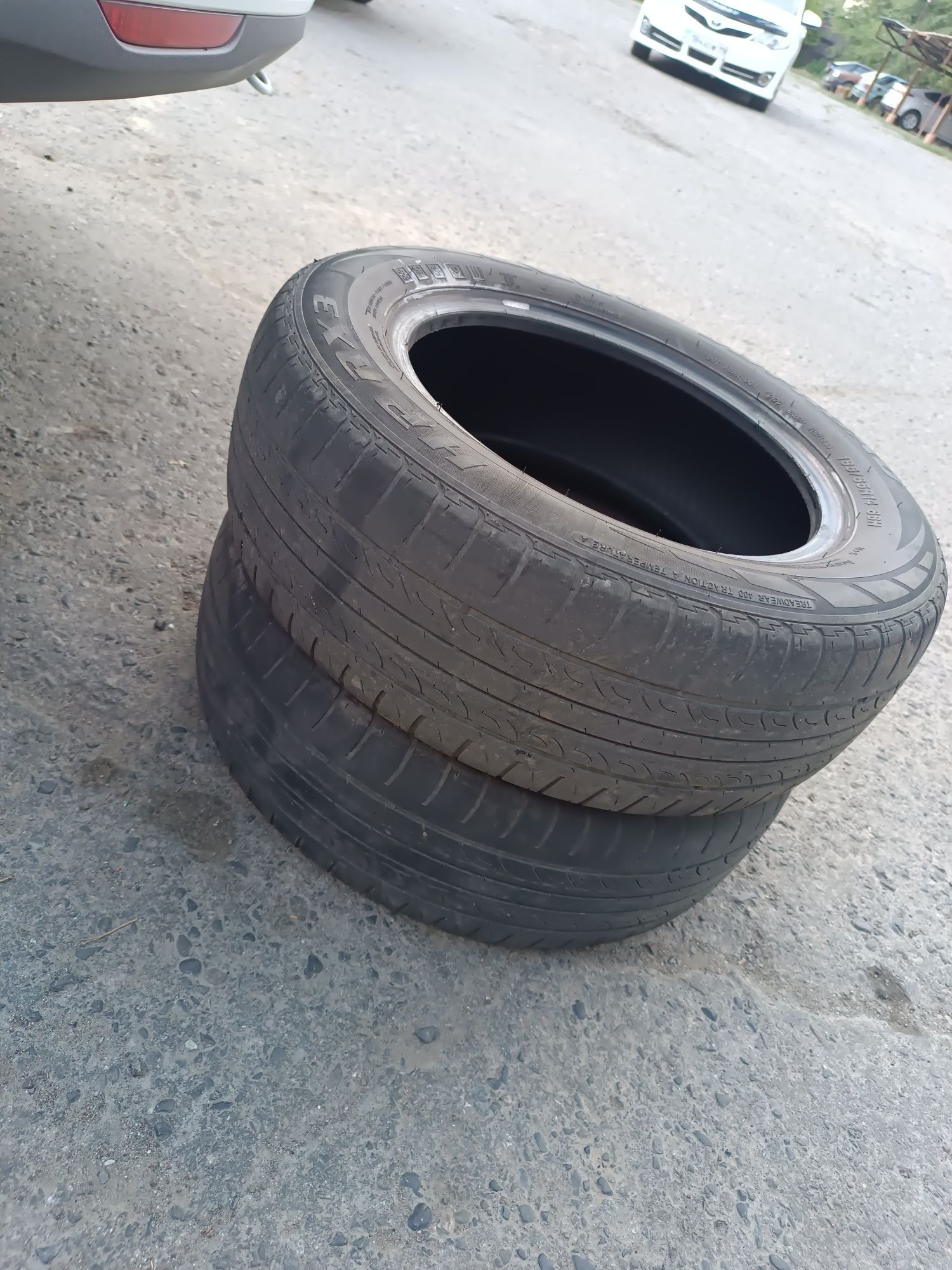 Продам шины 225х65х17