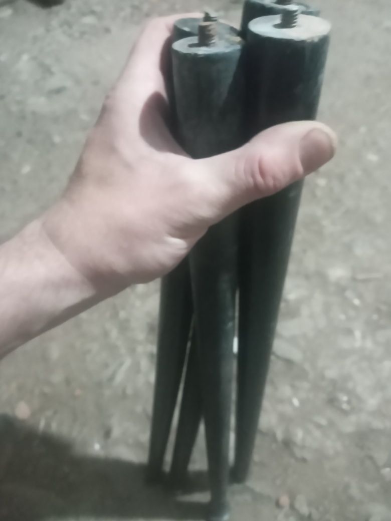 Продам ножки для мебели
