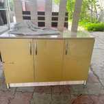 Продам прихожие 8500
