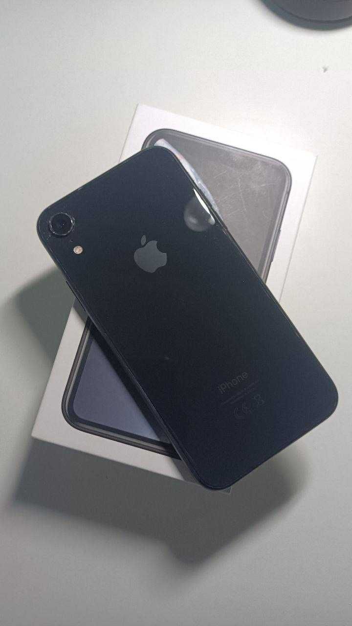 Продам Iphone XR 128гб