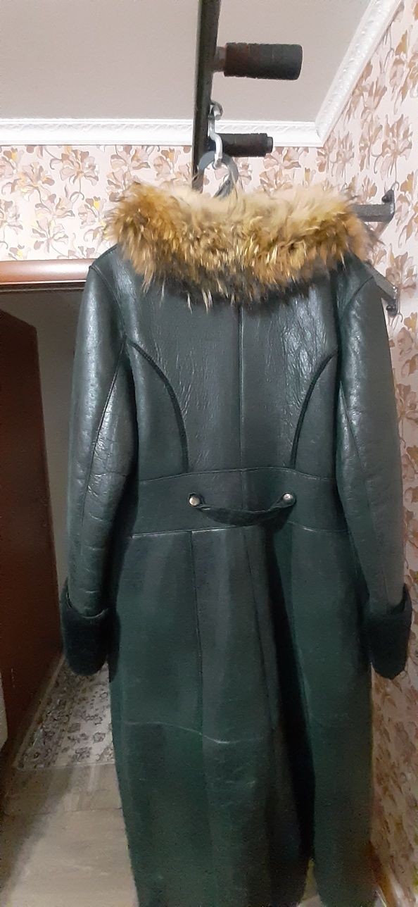 Продам дубленку из натуральной дубленой кожи