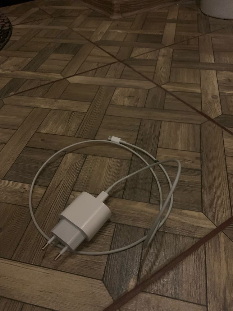 зарядка на айфон lightning