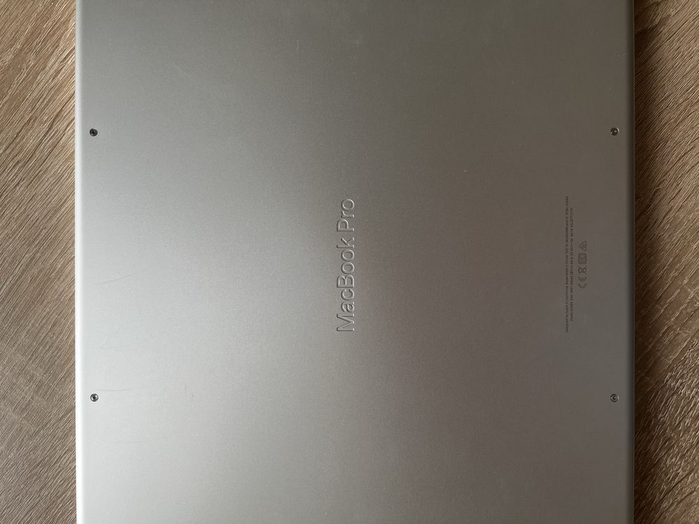 Ноутбук Apple MacBook Pro 16 2021 / 16’2 / 32 GB / SSD 1TB