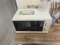 Микроволновка продам 5000