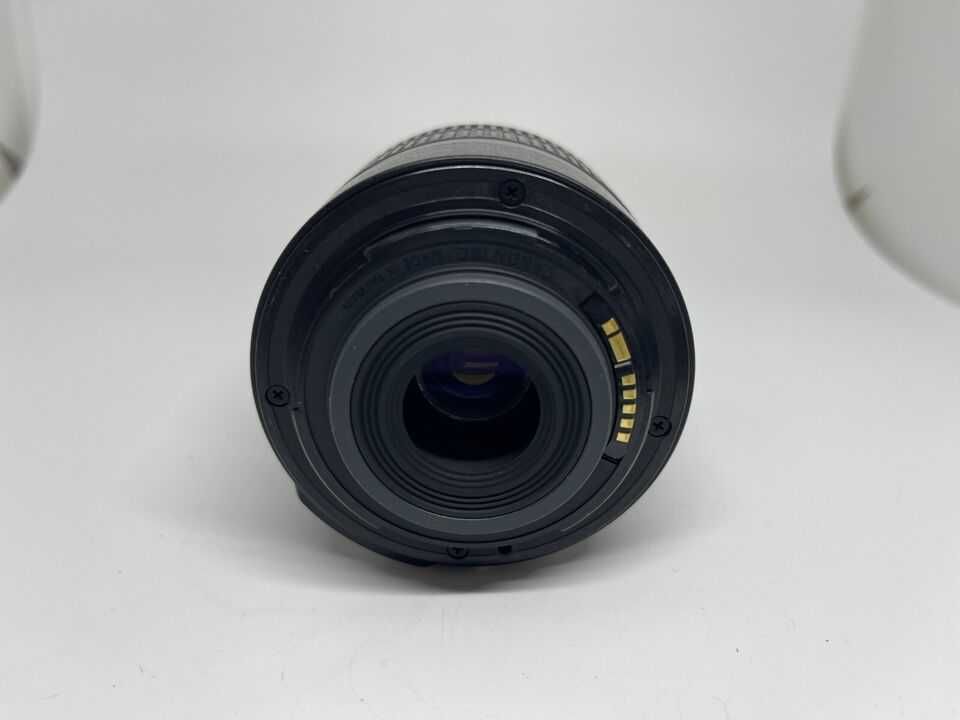 Объектив китовый Canon 18-55мм, 28000 тенге.