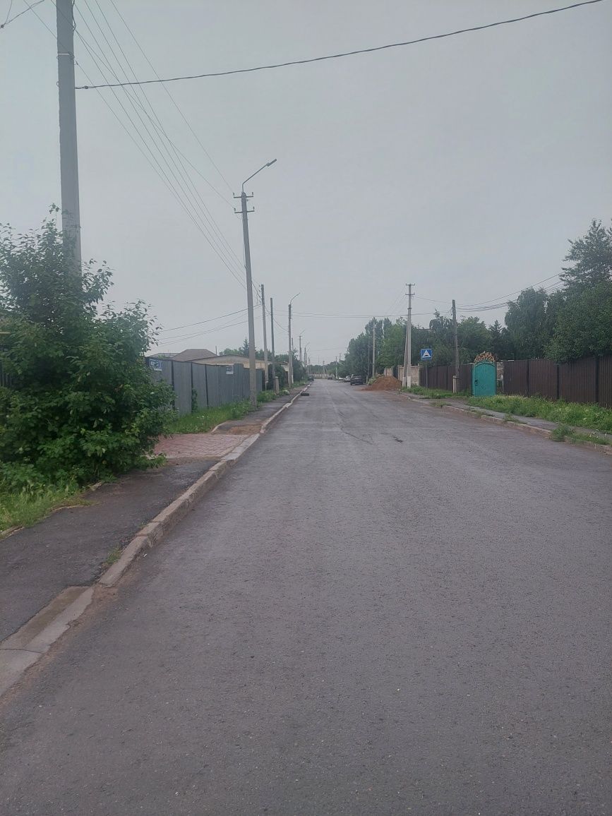 Дом в очень хорошем месте, соседи по улице все хорошие,