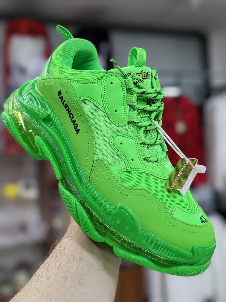 Кроссовки Balenciaga Triple S