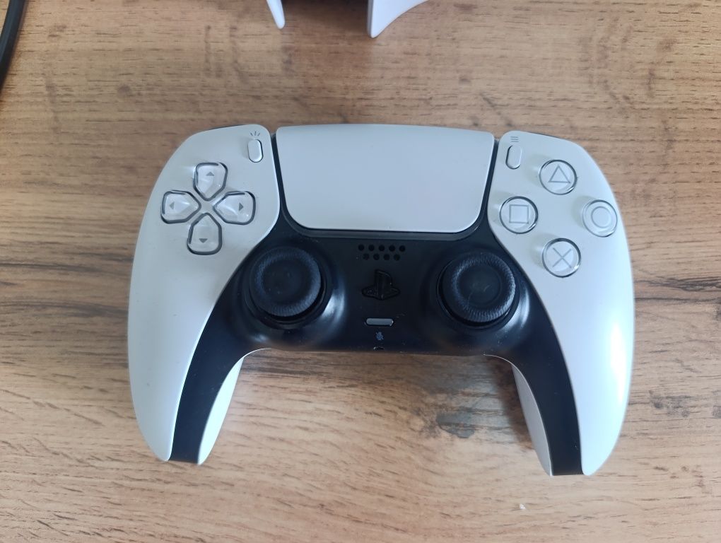Продам Playstation 5 III ревизия
