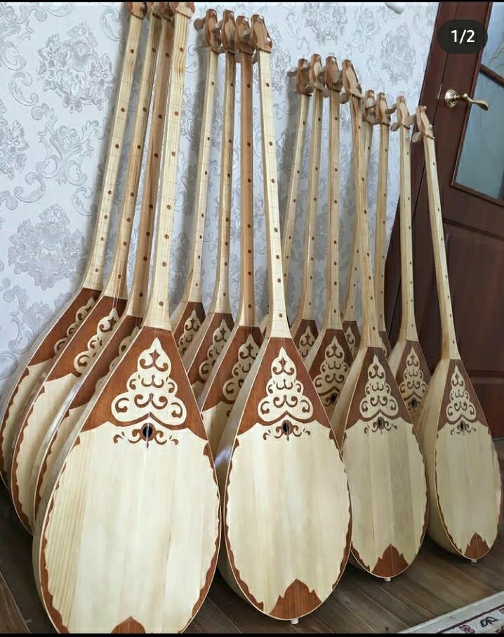 Домбыра kaspi red