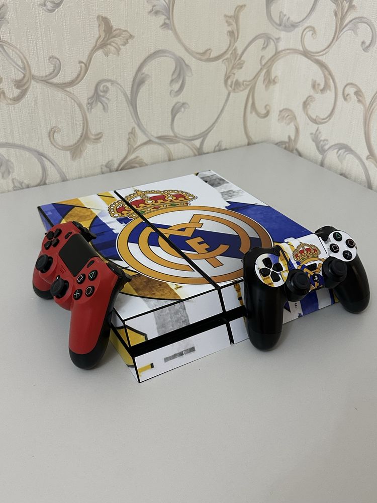 Продаются PS4 Real madrid