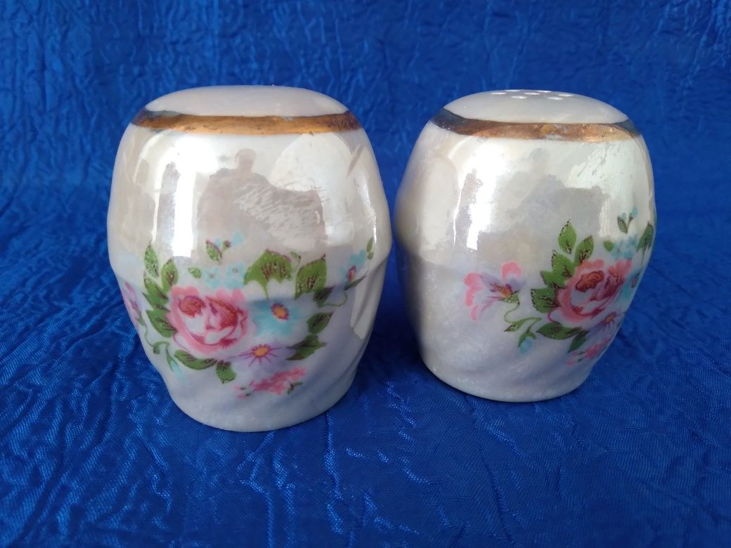 Продам соусник фарворовый