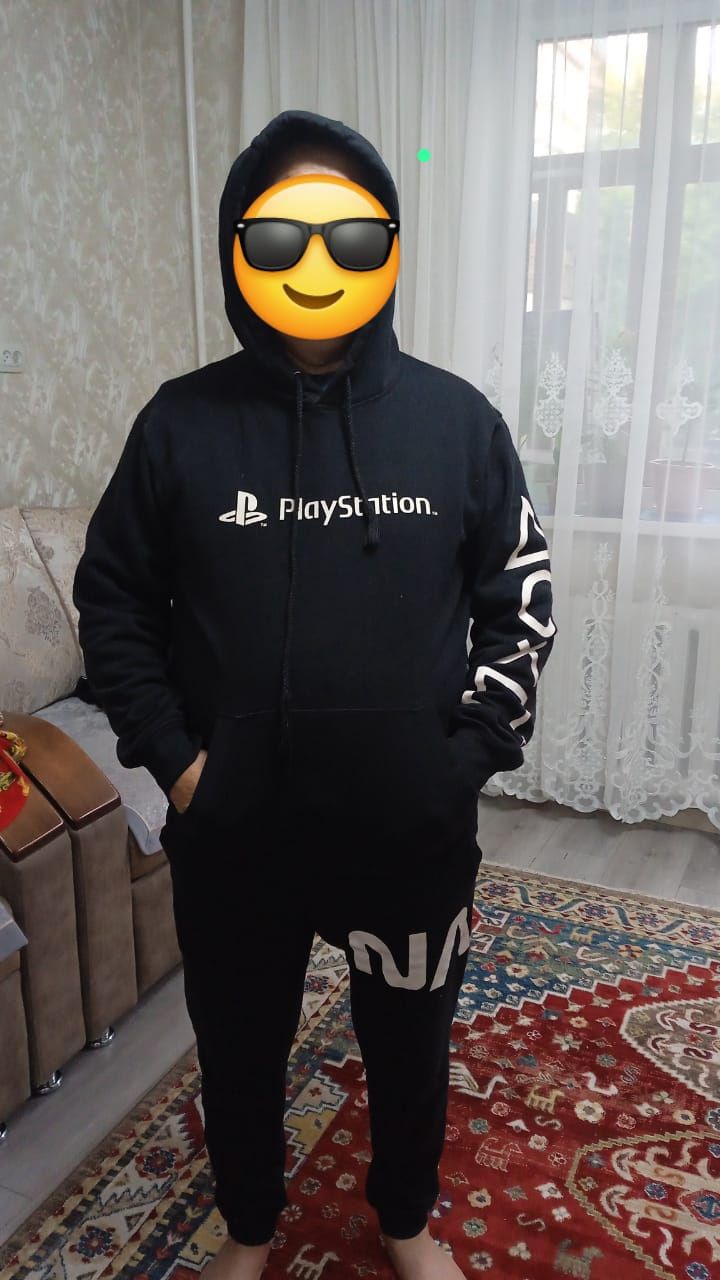 Мужская одежда разные.