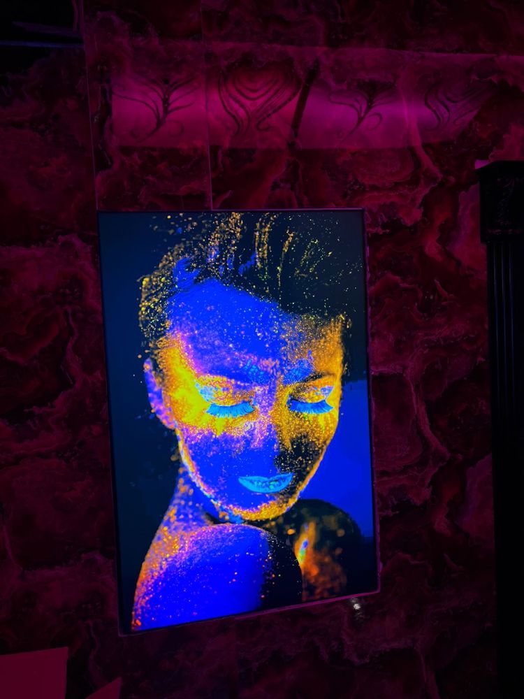Световые короба Лайтбокс Lightbox Наружная реклама Яркая вывеска Неон