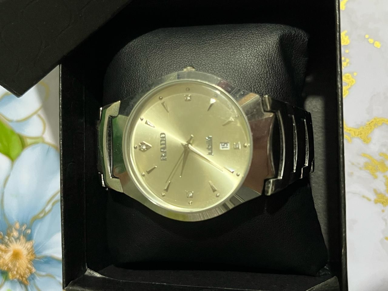 Часы Rado продаю