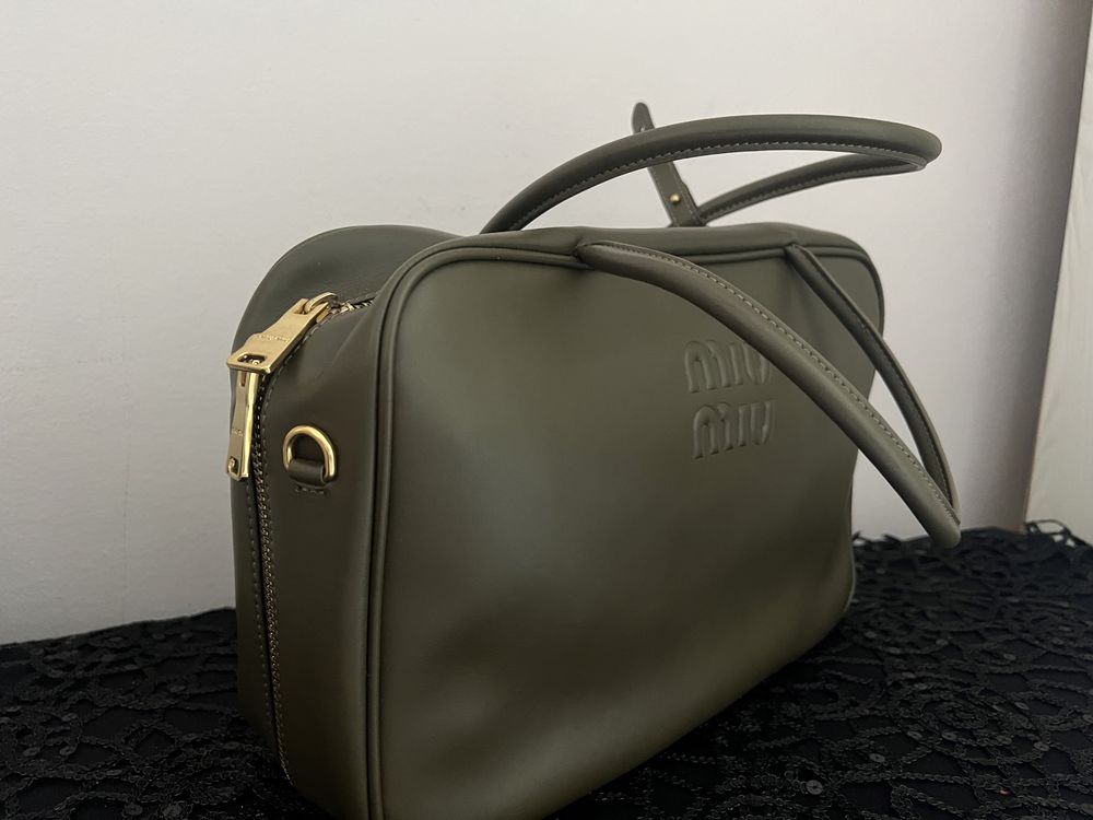 Сумка miu miu милитари кожа